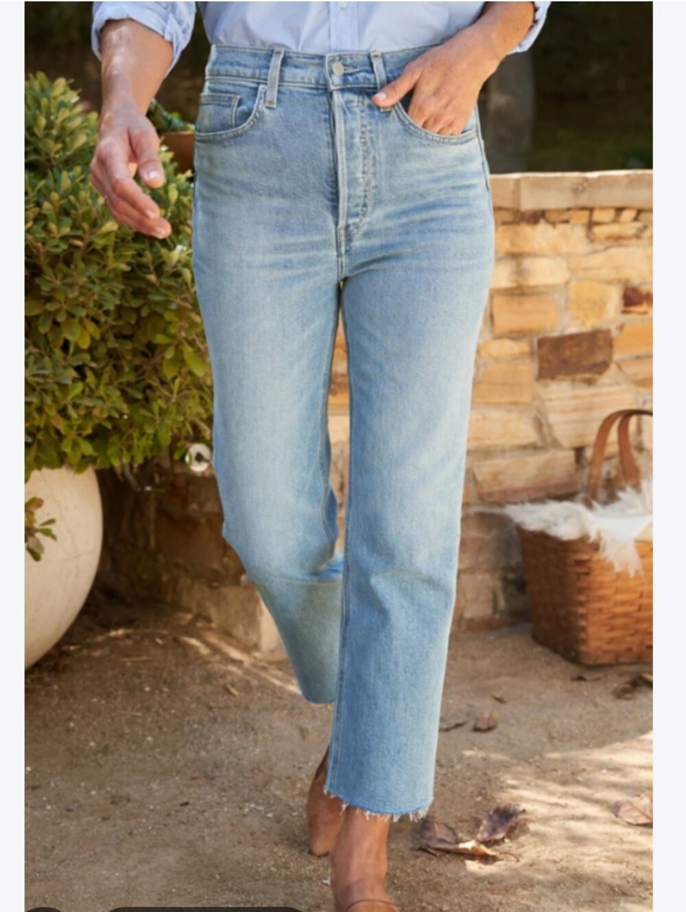 Frank & Eileen Monaghan Jean Lightwash Denim Straight Leg High Waisted Size 29